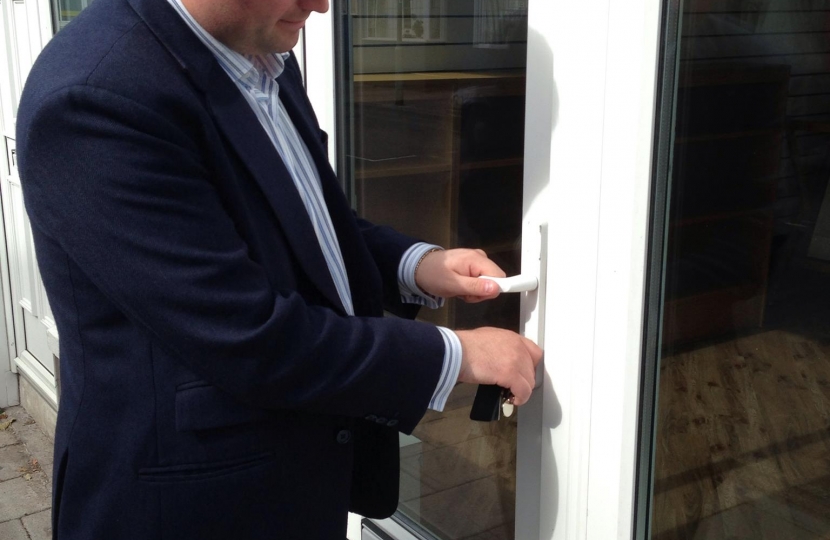 Kev Opening The Door @201Torbay