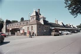 Torquay Train Station