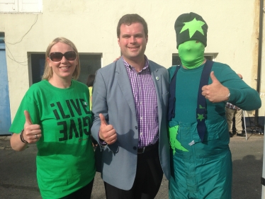 The Bright Green Star Man Who Campaigned For More Organ Donors.