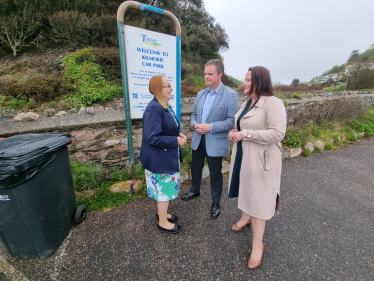 Police & Crime Commissioner Alison Hernandez hearing about anti-social behaviour issues from Hazel Foster & Kevin Foster MP.